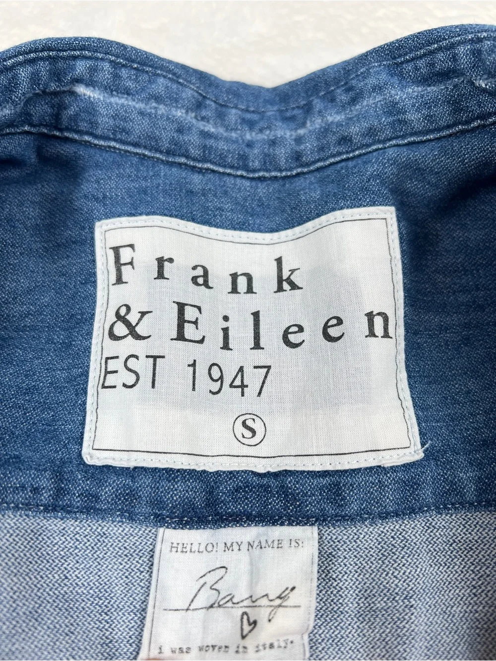 Frank & Eileen BARRY Denim Button Up Raw Hem Shirt Small - Picture 3 of 5